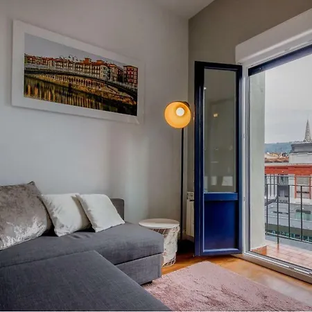 Martzana Kalea Apartment